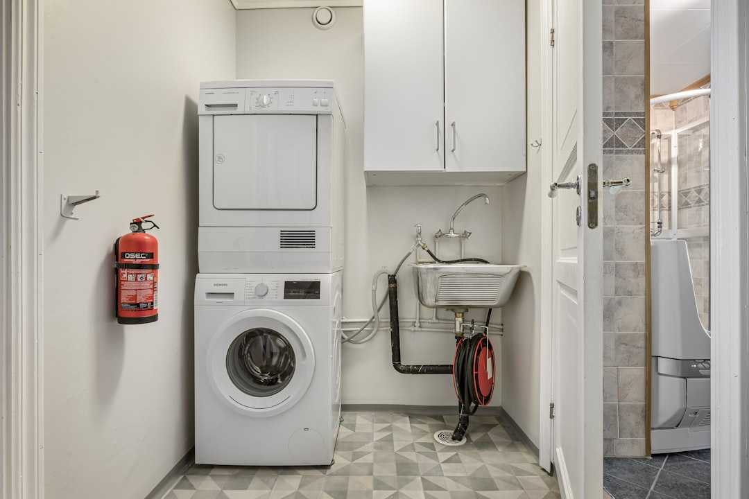 apartment dryer vent cleaning